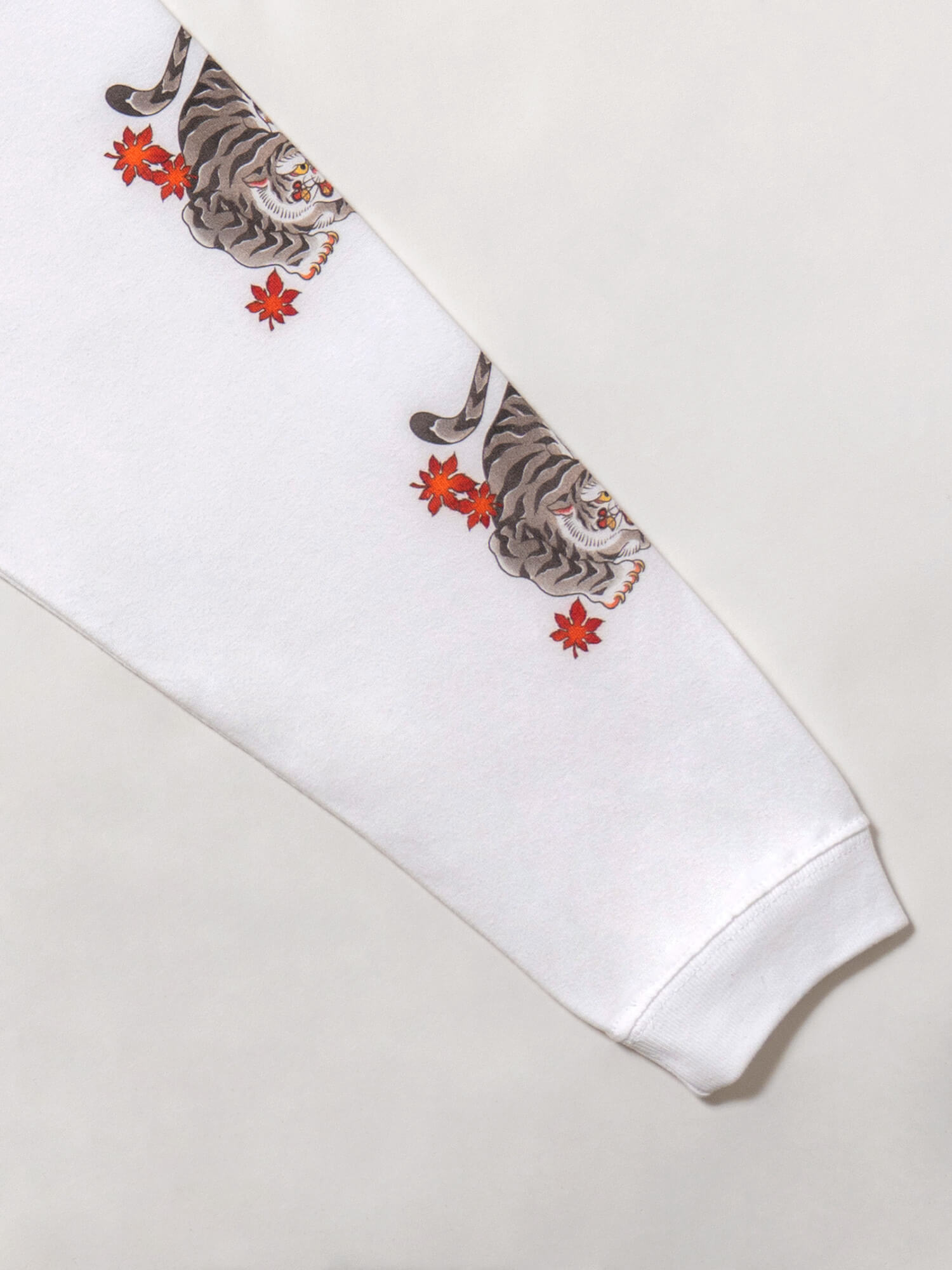 五黄の虎 Long Sleeve T-Shirt type-A