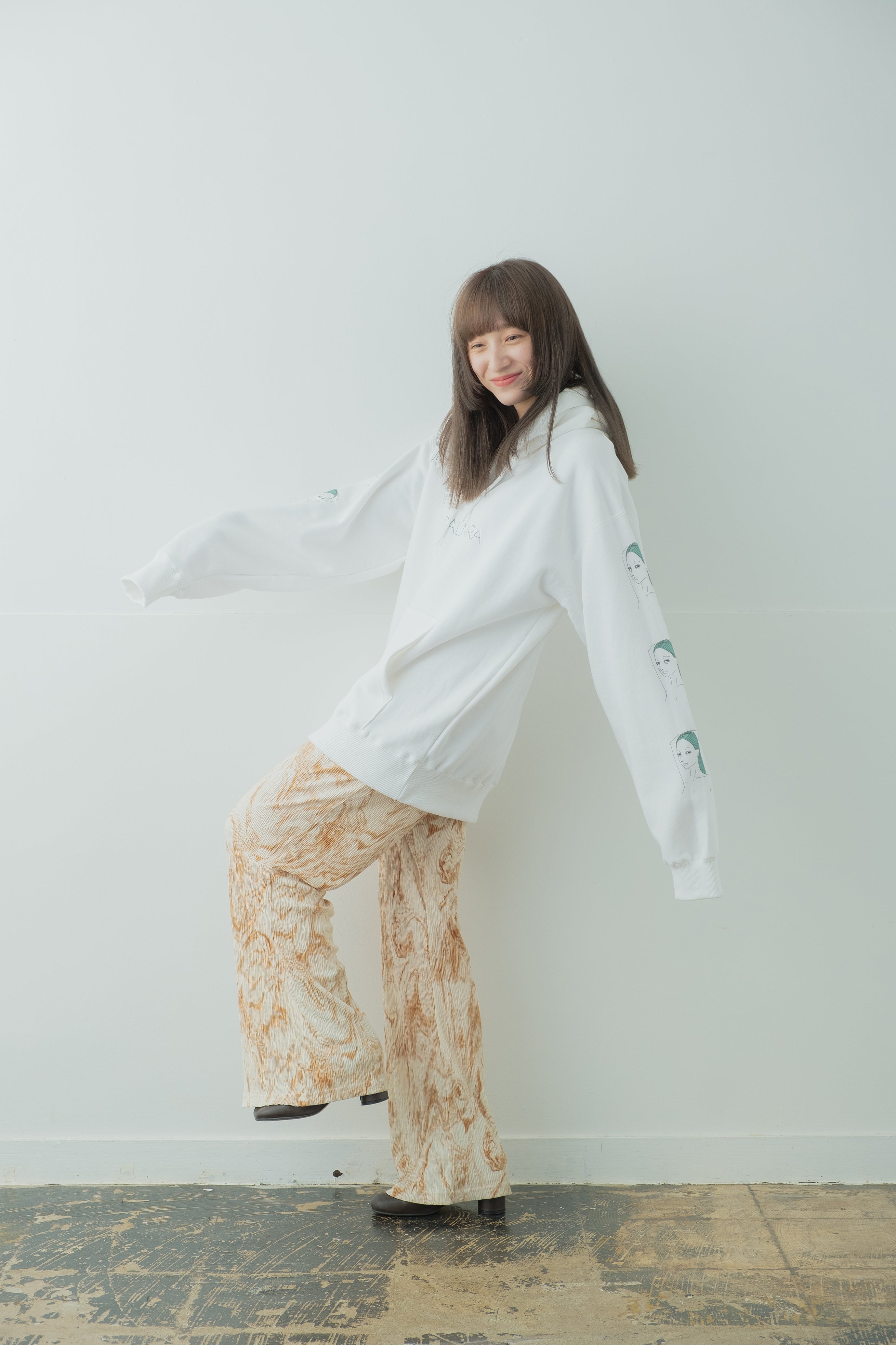 狐指 Hoodie type-A