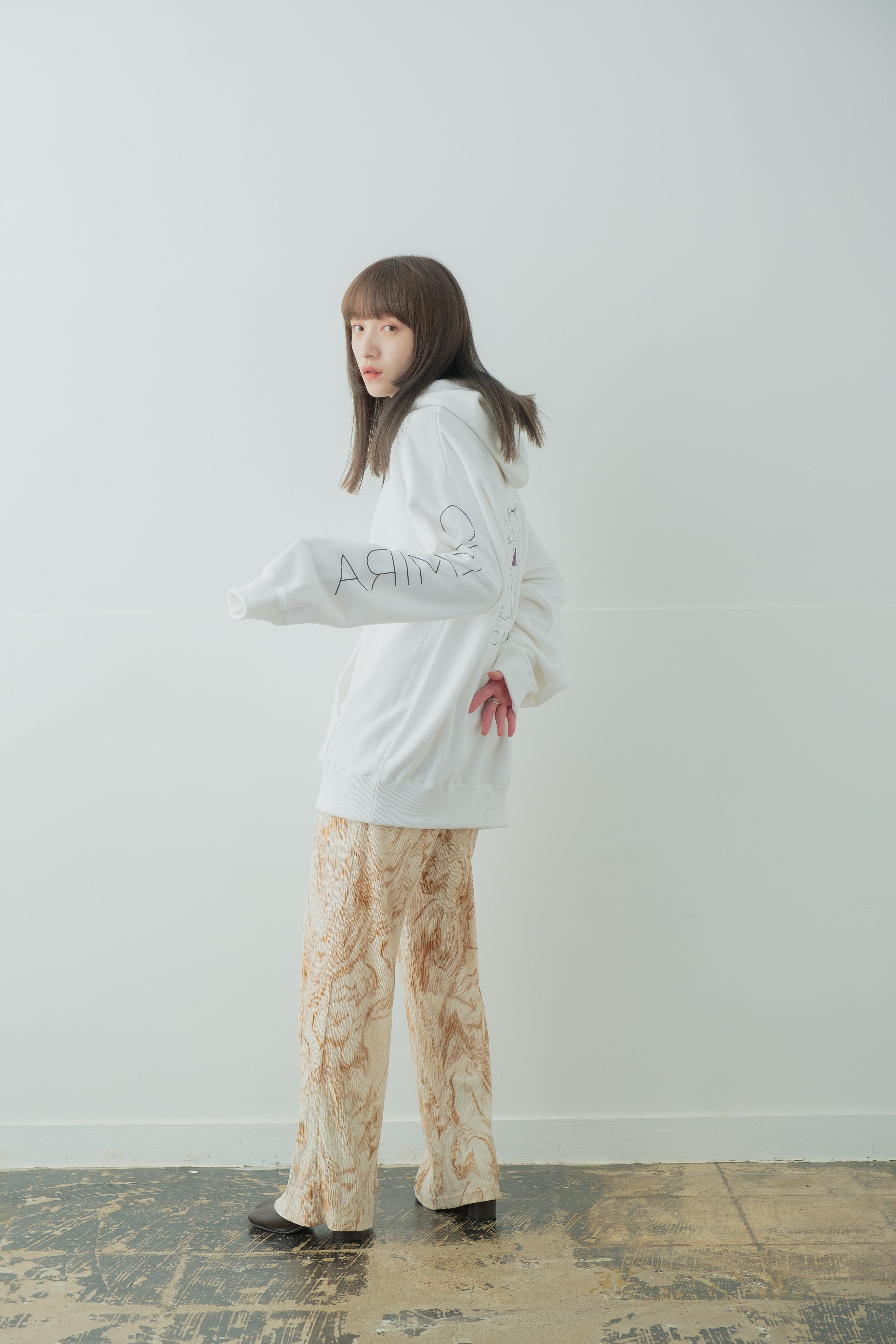 ヌード Hoodie type-B