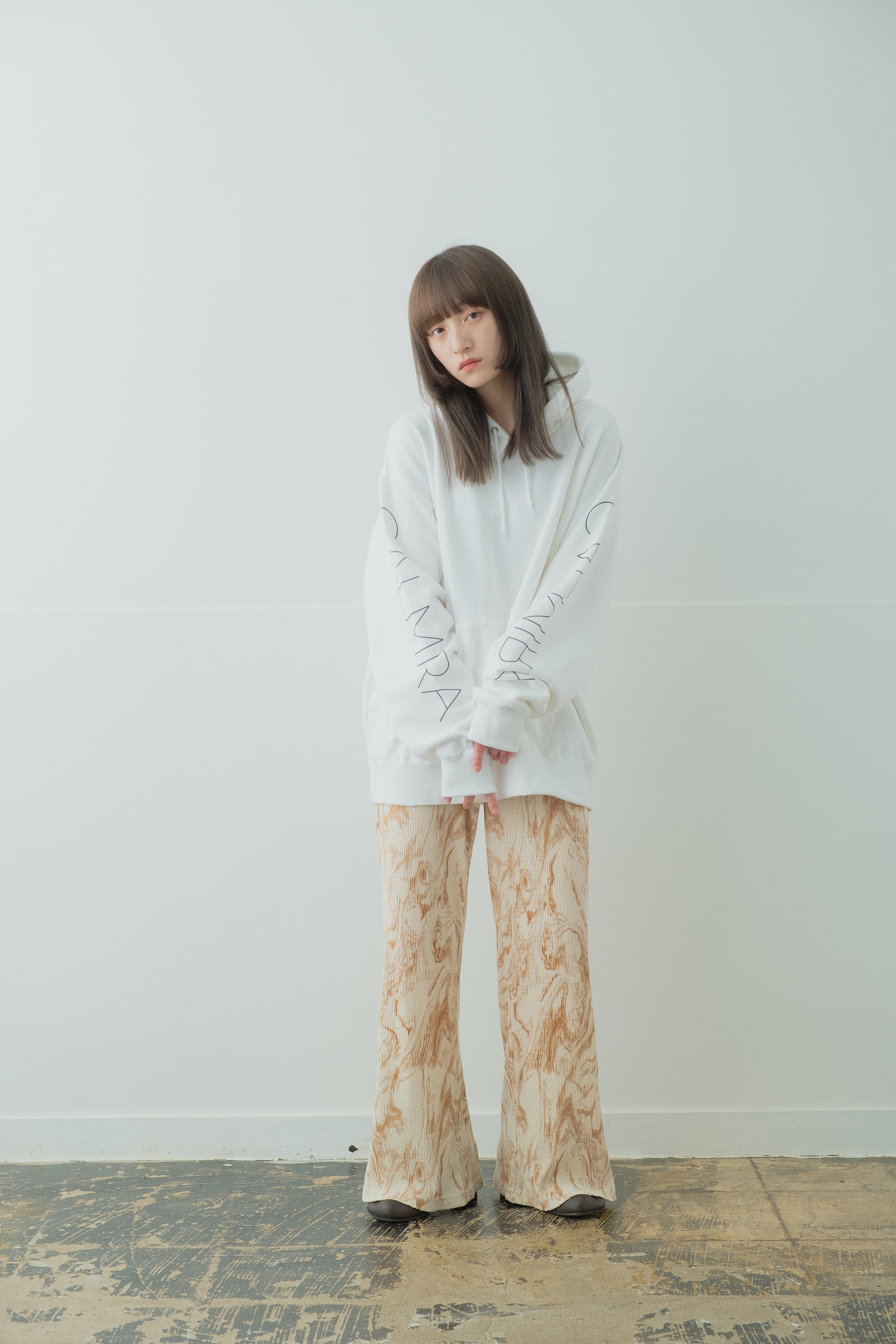 泣き笑 Hoodie type-B