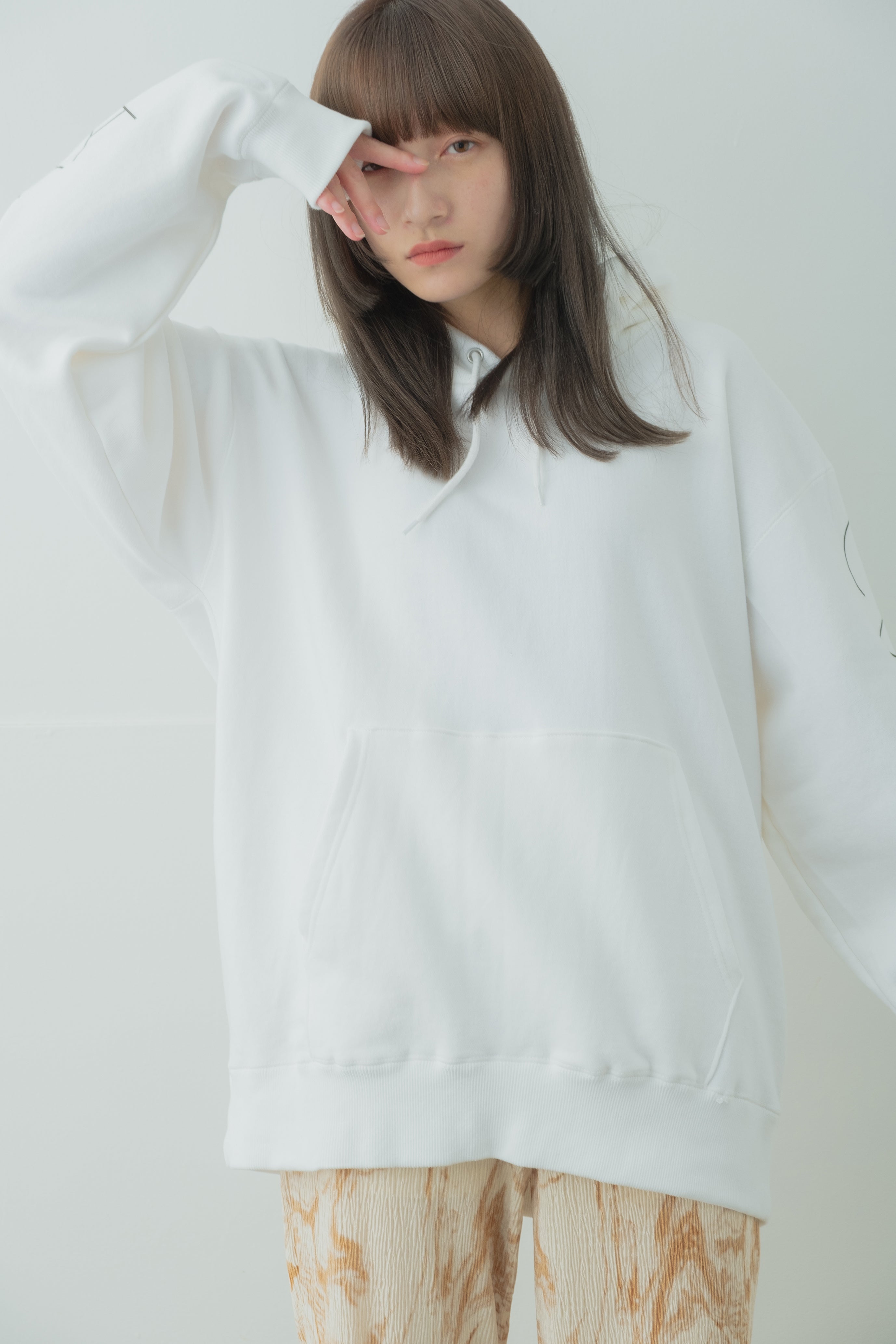 ヌード Hoodie type-B