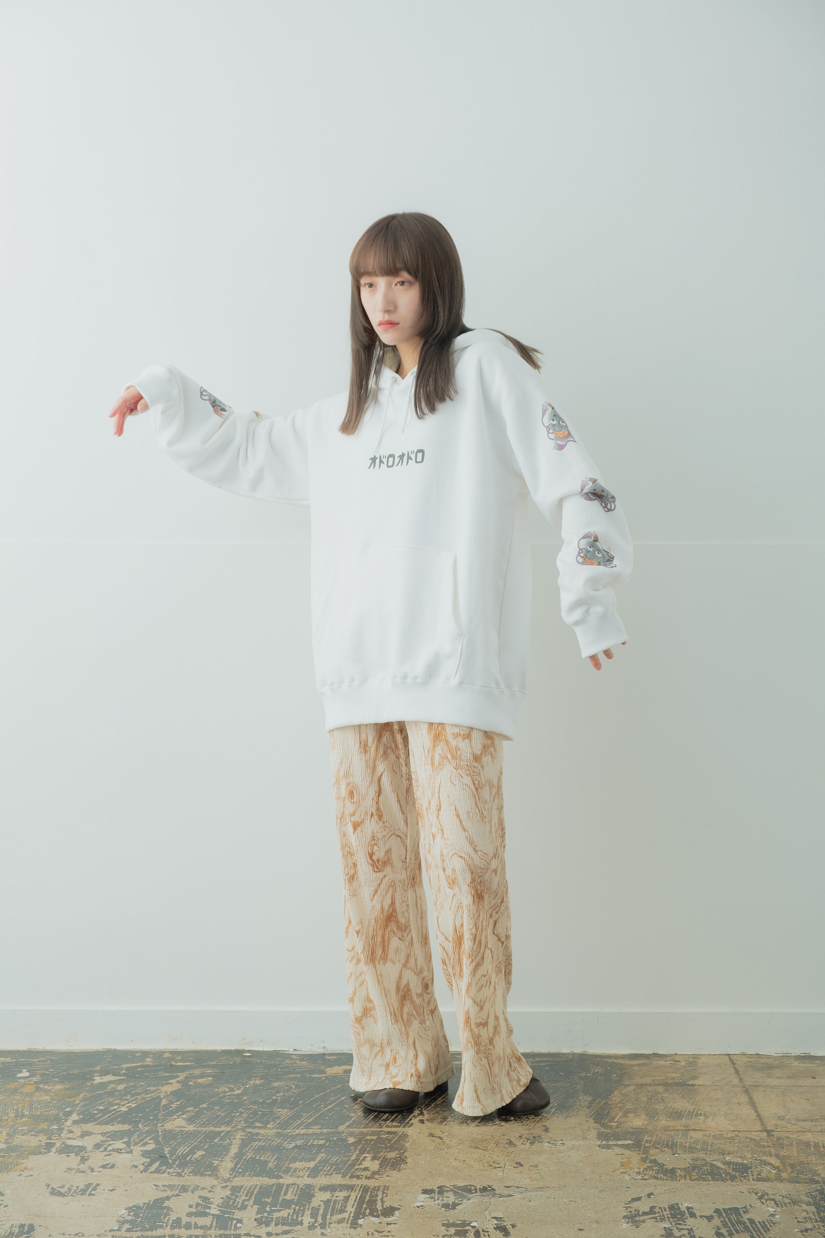 般若 Hoodie type-A