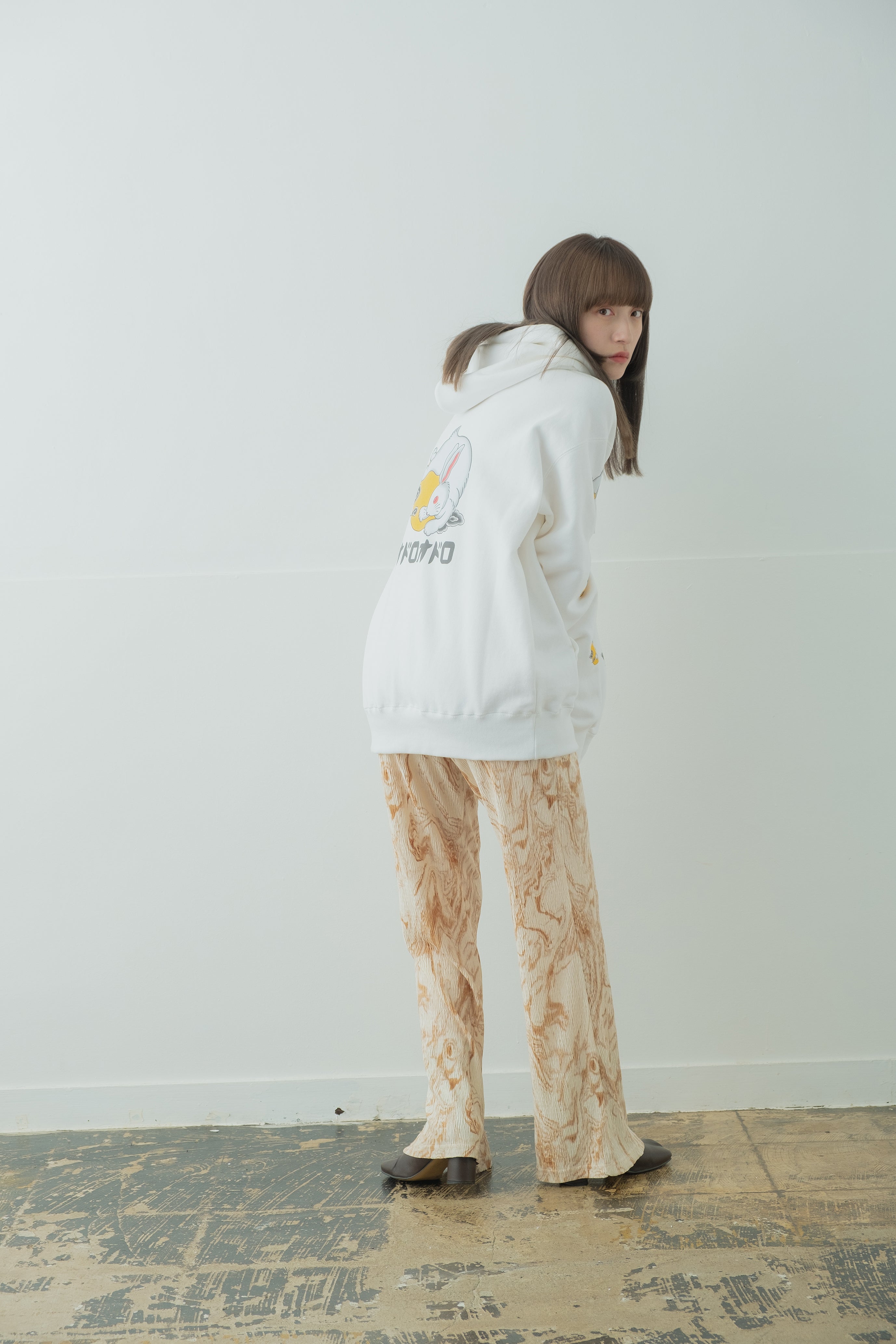 白兎 Hoodie type-A
