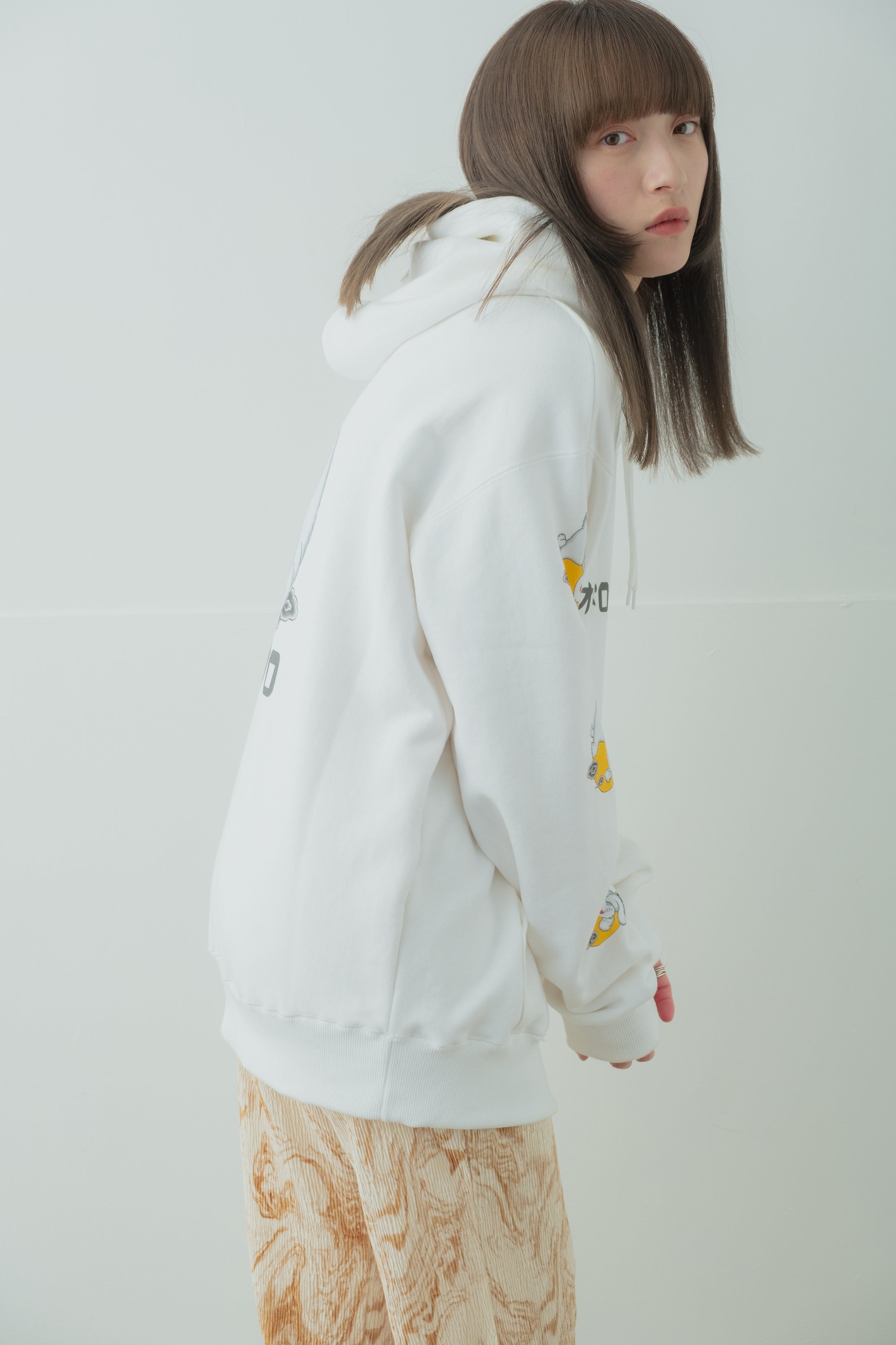 白兎 Hoodie type-A