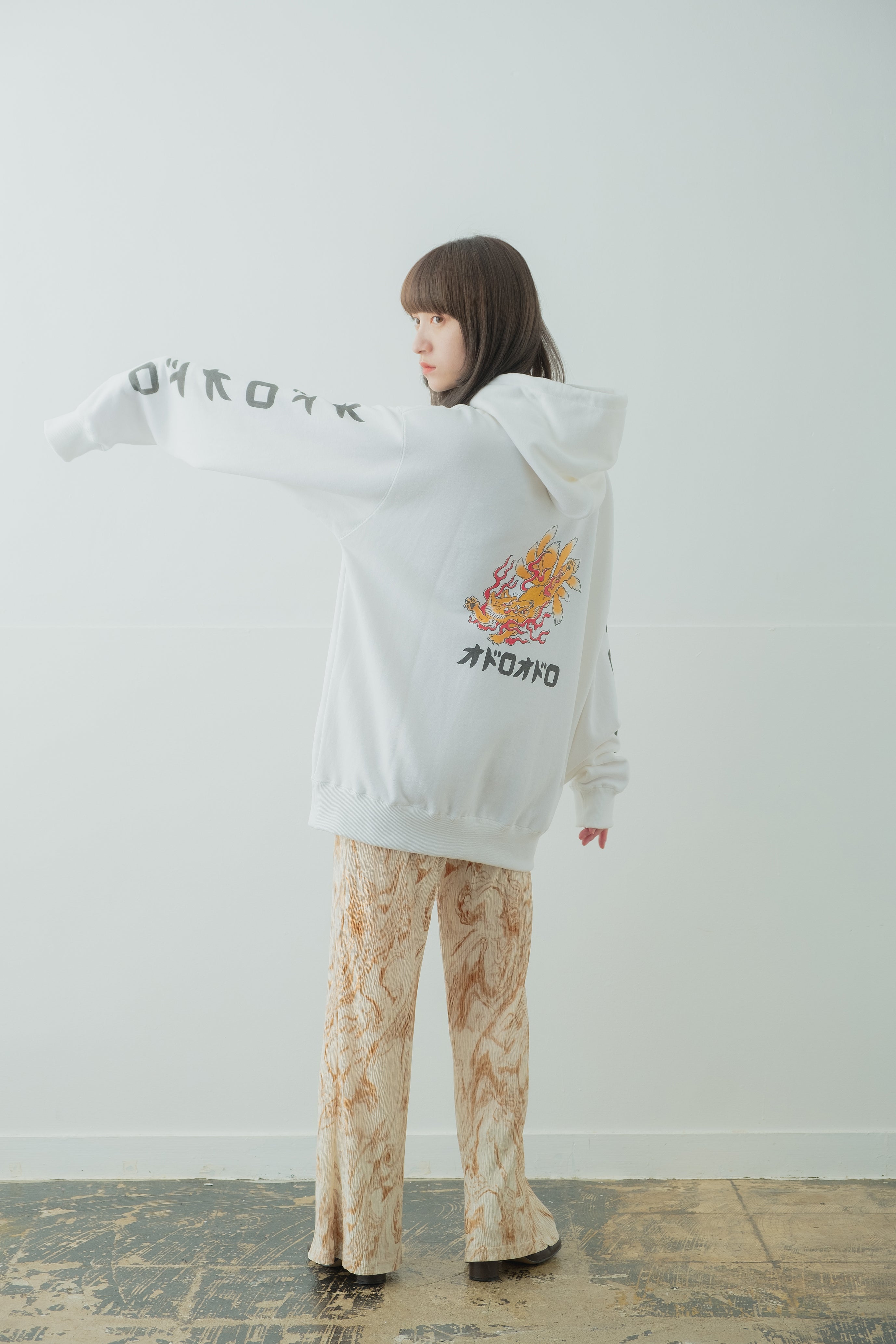 九尾の狐 Hoodie type-B