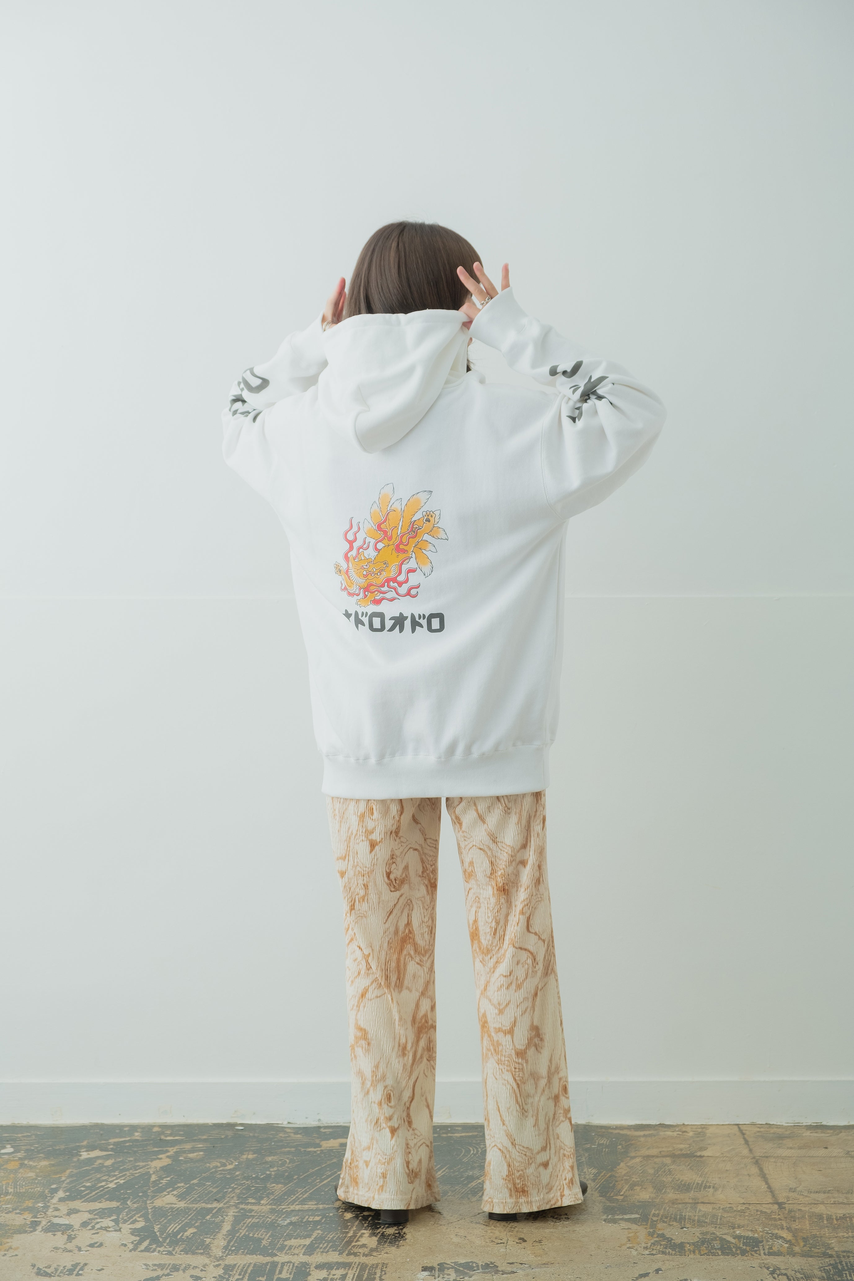 九尾の狐 Hoodie type-B