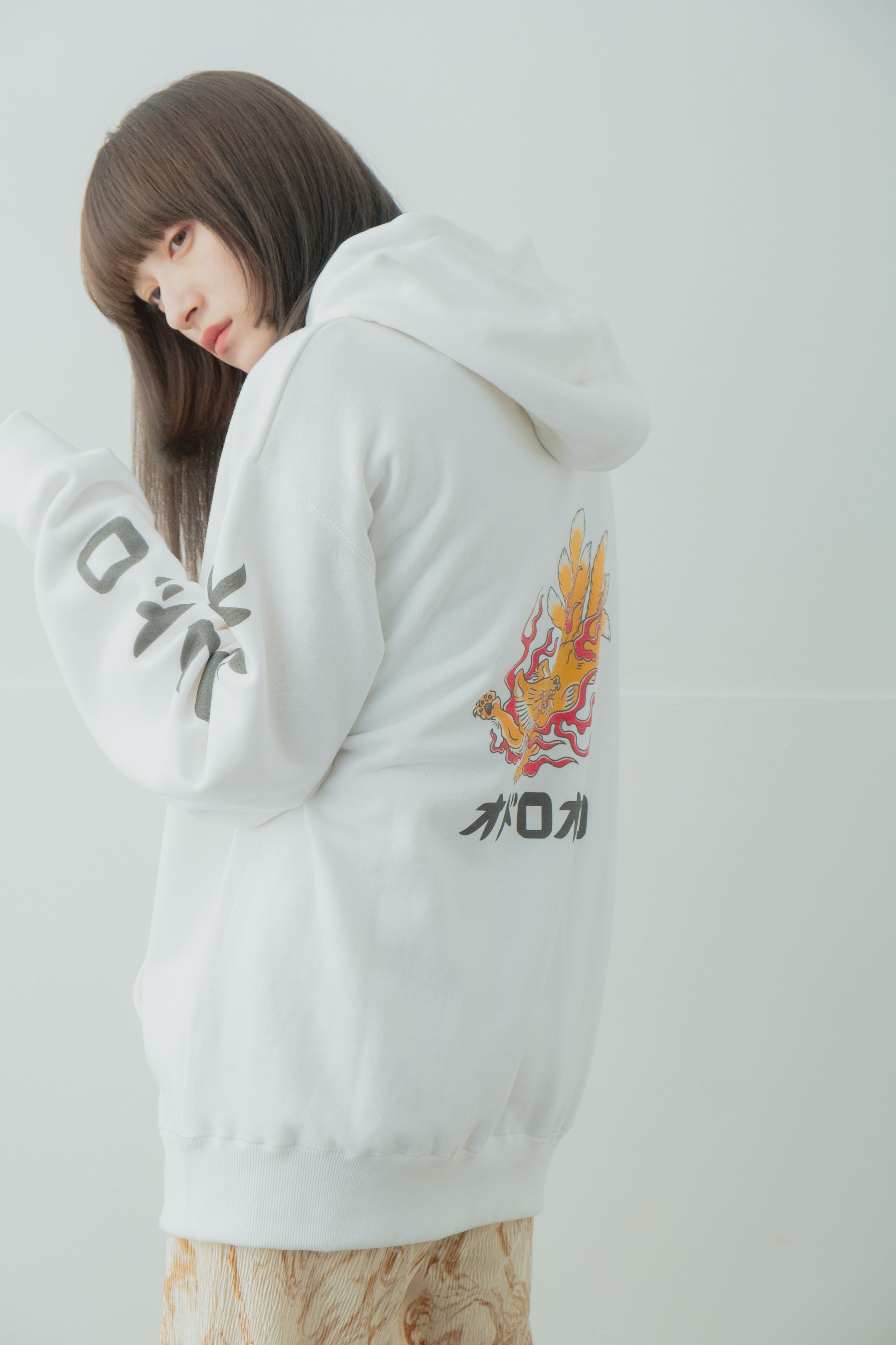 九尾の狐 Hoodie type-B