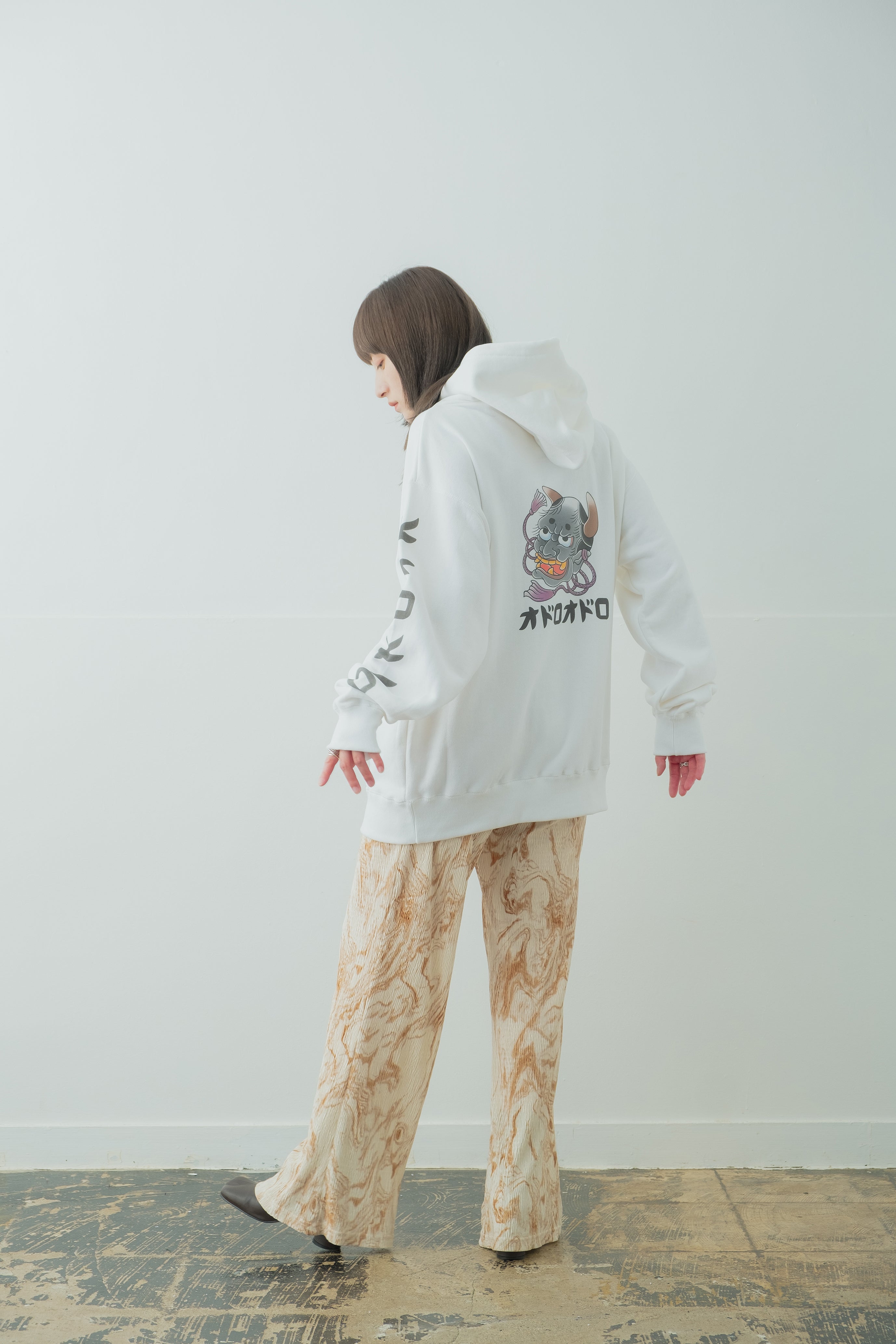 般若 Hoodie type-B