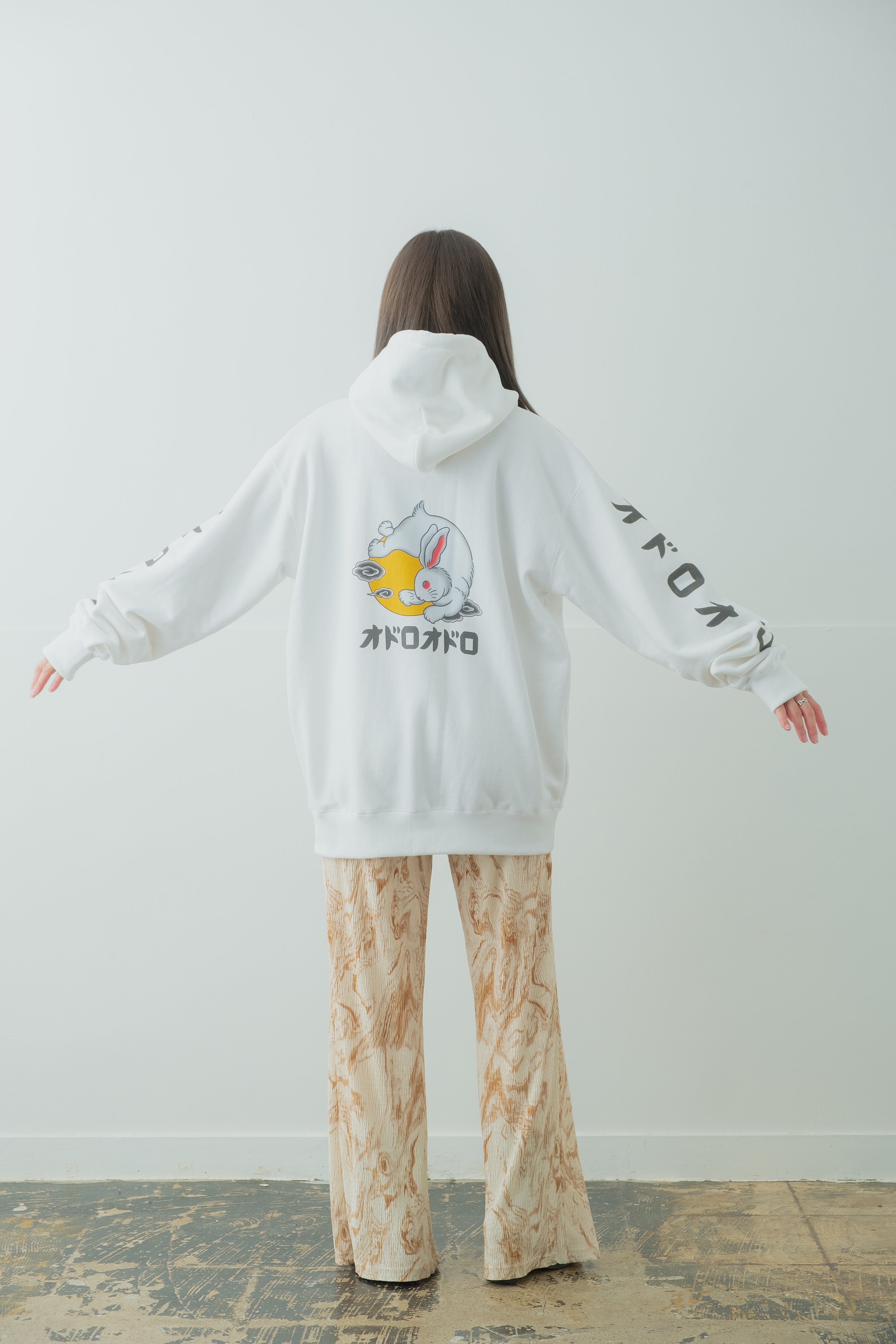 白兎 Hoodie type-B