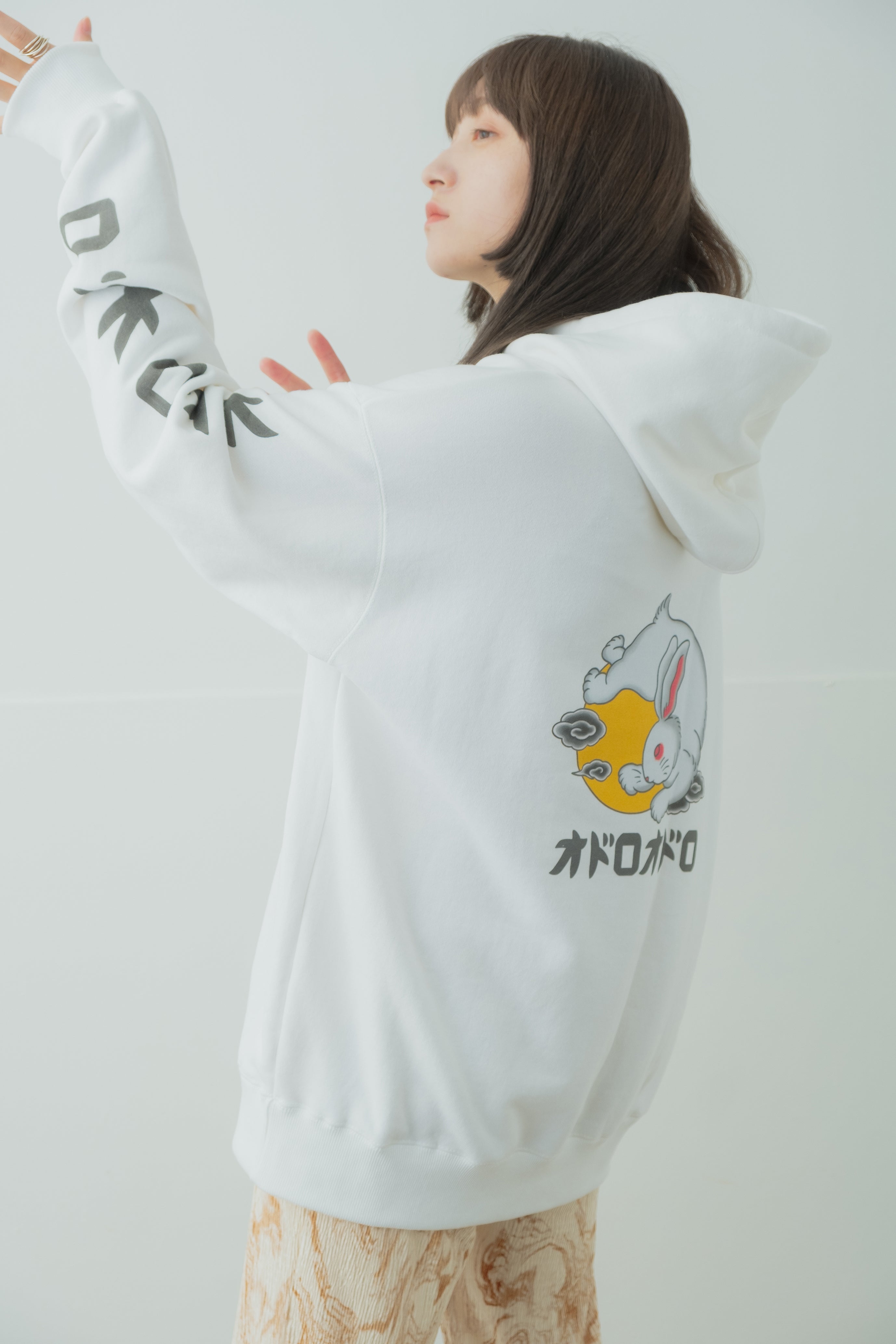 白兎 Hoodie type-B