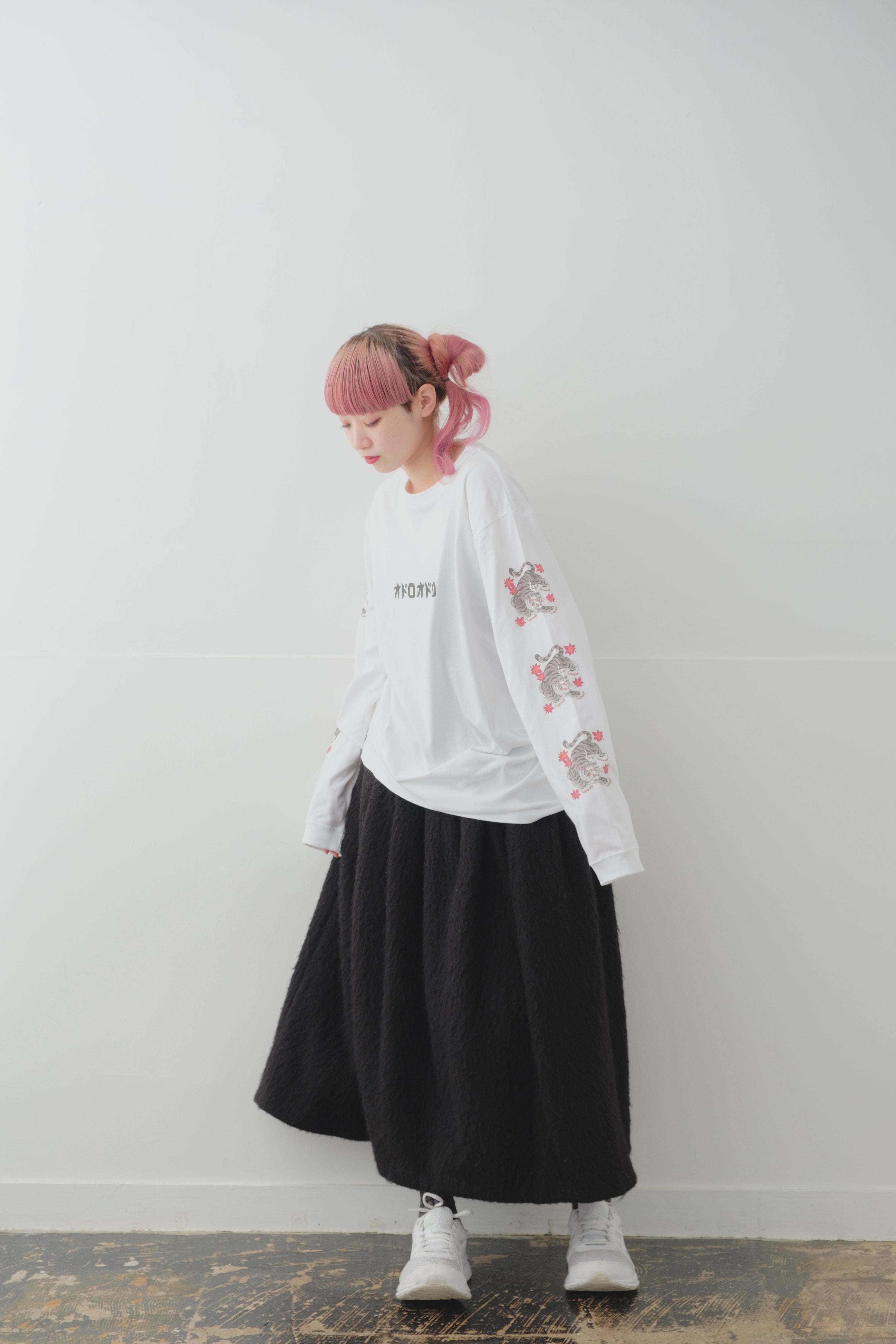 五黄の虎 Long Sleeve T-Shirt type-A